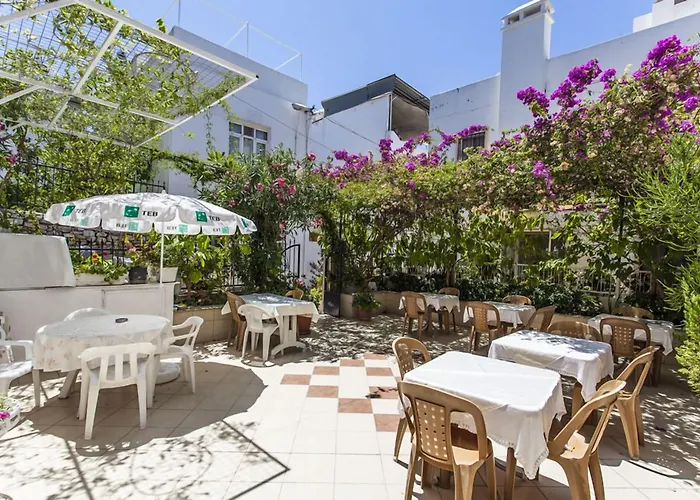 Oda ve Kahvaltı Kale Bodrum